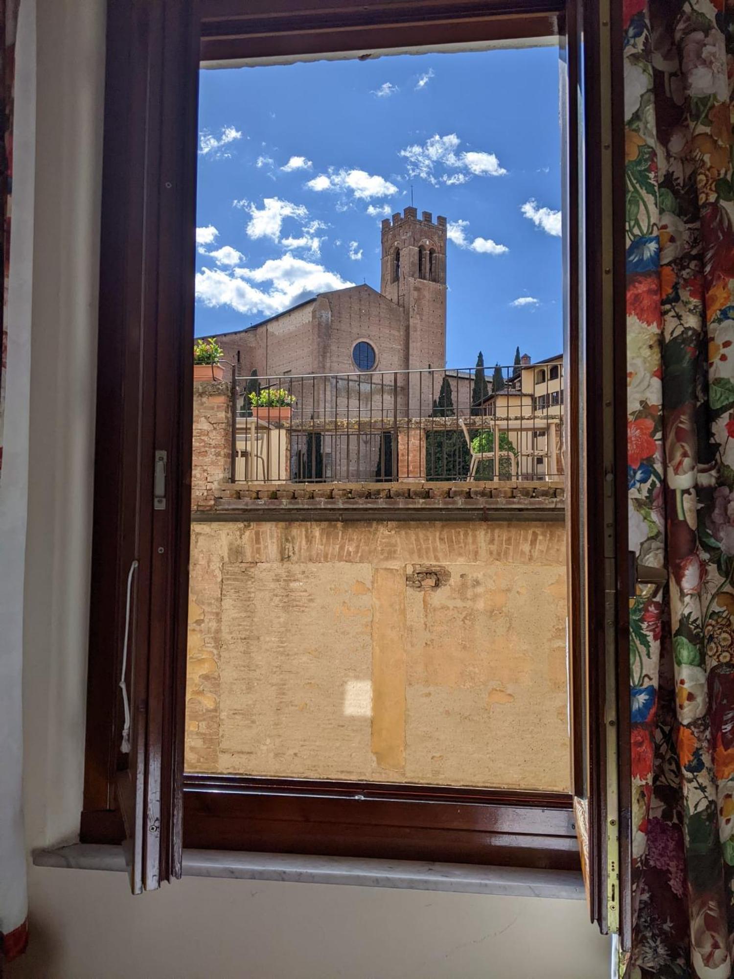 Albergo Bernini Siena Dış mekan fotoğraf